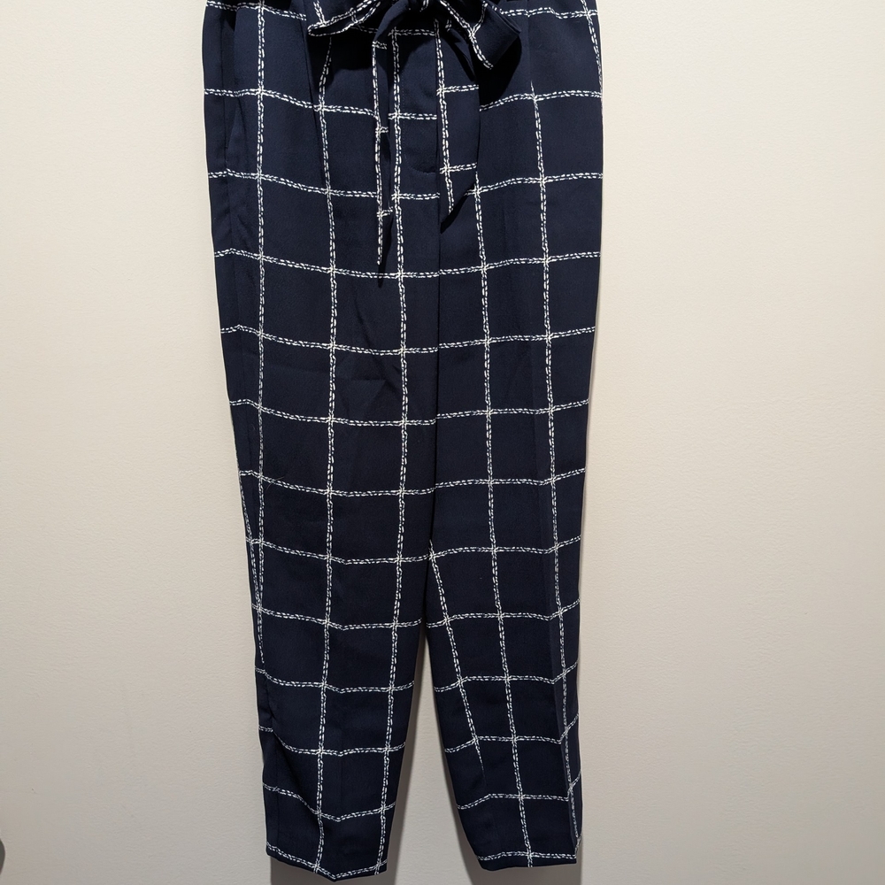 Express women's Size 4R Polyester High Rise Belted Ankle Pant
